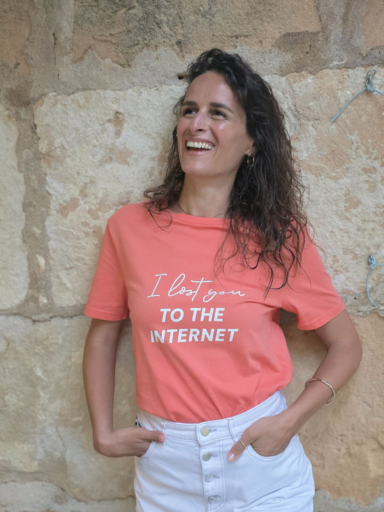„I lost you to the internet.“ – Unisex Organic Shirt