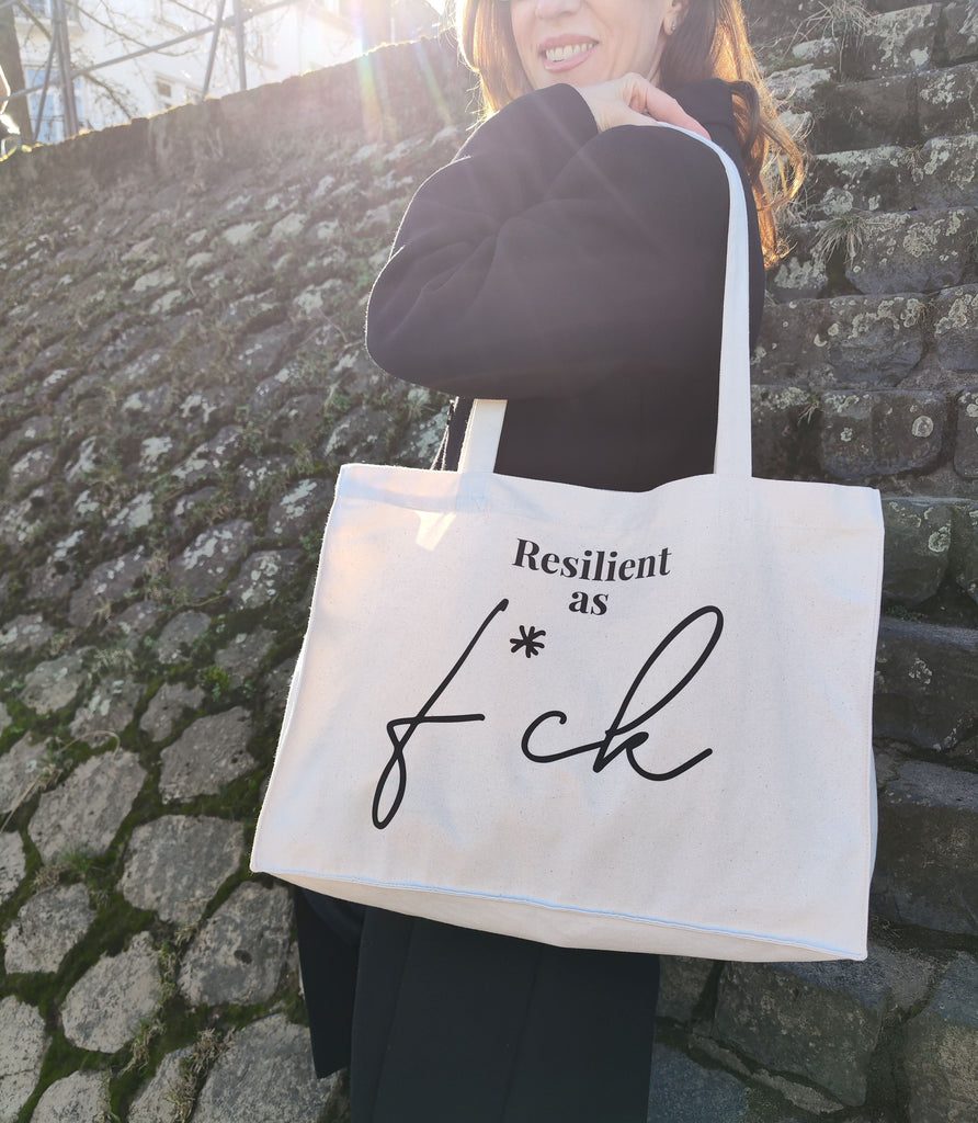 „Resilient as f*ck“ Shopper 