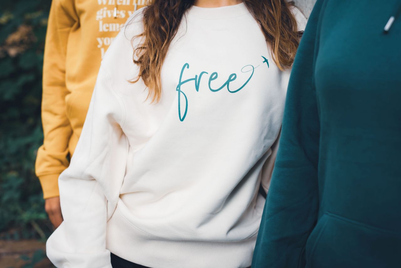 Unisex Organic Sweatshirt in natürlichem Look